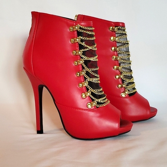 Shoedazzle | Liliana red open toe heeled booties - Picture 4 of 12